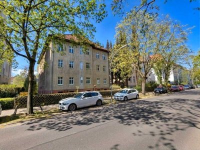 Ihr neues Zuhause in Berlin-Lichterfelde – Altbaucharme und grüne Lage