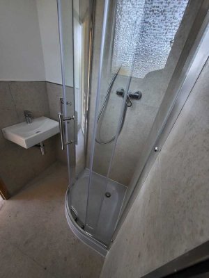 730 € - 20 m² - 1.0 Zi.
