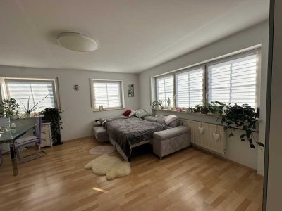 1-Raum-EG-Wohnung in Mengkofen