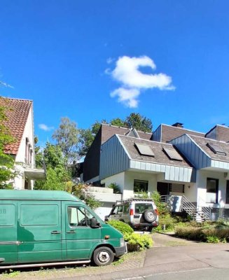Erstklassiges Einfam.-REH mit schönem Garten u. Doppel-Garage