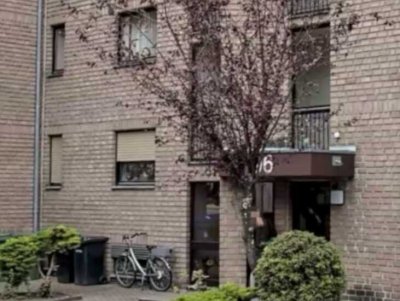 helle und frisch renovierte 2,5-Zimmer-Wohnung