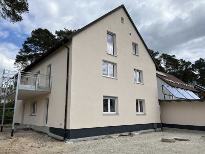 Gemütliche 2,5 Zimmer Wohnung  2 OG  in Erlangen - Dechsendorf  Loheweg 2