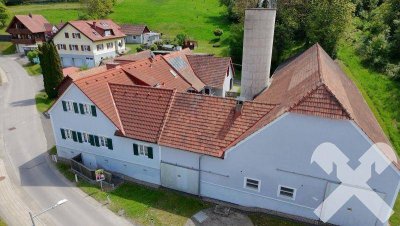 Charmanter Bauernhof in sonniger, idyllischer Lage mit großem Potenzial