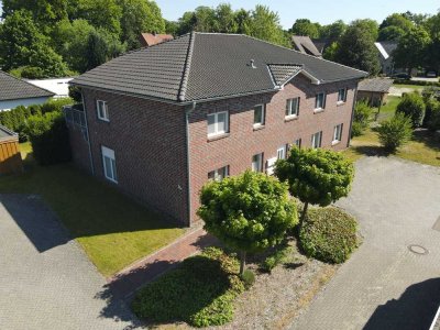 Kapitalanleger aufgepasst! Junges 4-Parteien-Haus in ruhiger Lage.