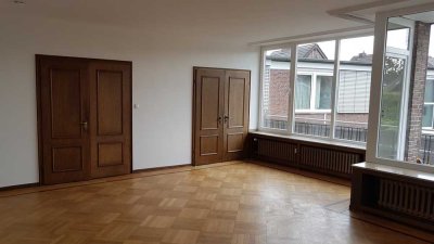 Geräumige, helle Wohnung im Herzen von Übach