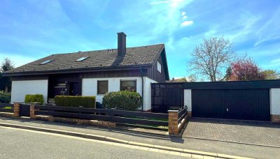 1- bzw. 2-Familienwohnhaus mit Keller, Garten, PV-Anlage, Wärmepumpe und Doppelgarage