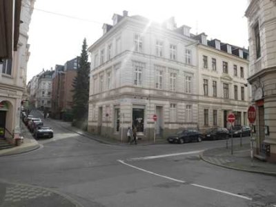 Wohnen und arbeiten - Individuelle 3 Zimmer Wohnung mit Terrasse in Zentrums- und Uninähe
