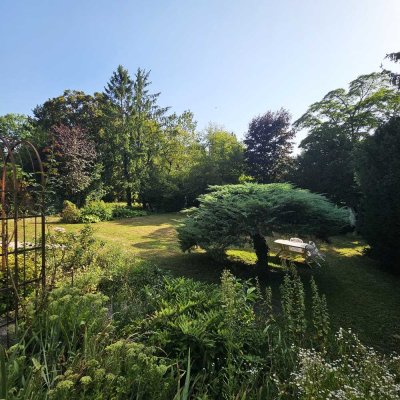 Attraktives Anlageobjekt mit Potenzial: Wohnen, Vermieten, Entwickeln in ruhiger Feldrandlage