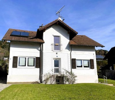 Einmaliges Liebhaberobjekt mit viel Platz
am exclusiven Südhang von Hohenpeißenberg
