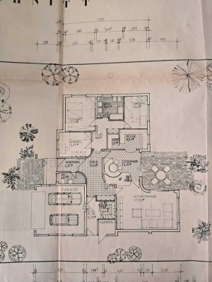 5-Zimmer-EG-Wohnung mit Terasse und Garten