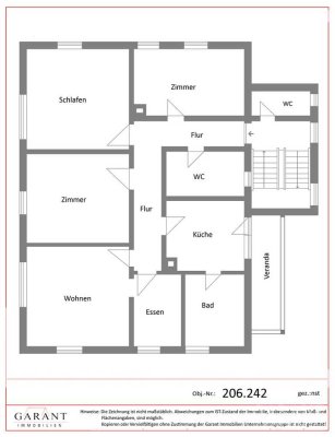 5 Zimmer-Wohnung mit Balkon und Garage