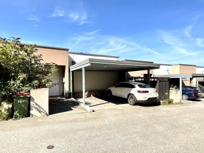 Modernes Reihenhaus am Sonnenhang mit Doppelcarport (WBF-Übernahme möglich)