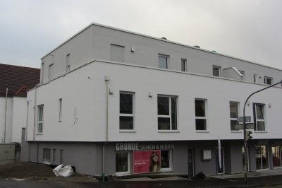 Erstbezug: 3 Zimmer-Wohnung mit Balkon, Stadtmitte