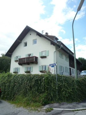 Bergblick! 2-Zimmer Dachgeschosswohnung in Schondorf a. A.