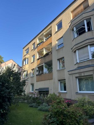 Dachgeschosseinheit mit Burgblick (Teileigentum) und Einzelgarage