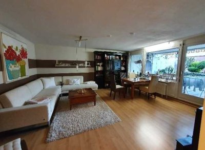 Zentral gelegene 3,5-Zimmer-Wohnung mit Balkon in Fellbach