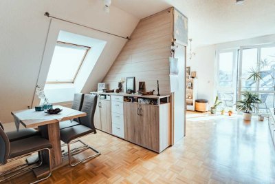 Attraktive Kapitalanlage: Vermietete 1-Zimmer-Wohnung mit Balkon in München-Moosach