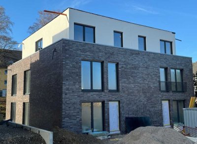 PROVISIONSFREI | 2-Familienhaus (DHH) mit viel Raum für Ideen in ruhiger Lage von Essen-Borbeck