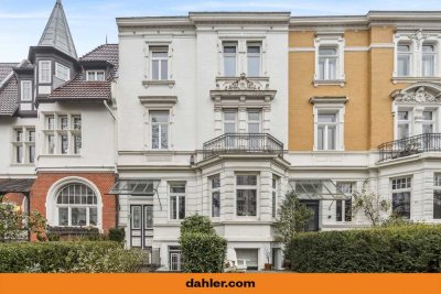 Eigentumswohnung in historischem Stadthaus – Altbaucharme mit Entwicklungspotenzial