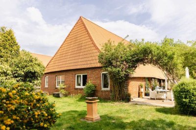 Charme trifft Kapitalanlage - Historischer Wohntraum mit vermieteter Gewerbefläche