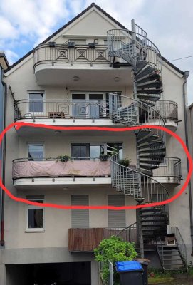 2-Zimmer-Wohnung mit Balkon in Bergisch Gladbach, Hauptstraße 251