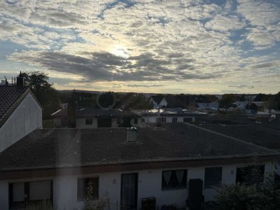 Exklusive, sanierte 4,5-Zimmer-Wohnung mit Balkon und Einbauküche in Neckarsulm