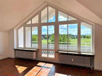 Mit Blick ins Grüne | Großzügige 2- Zimmer Wohnung in Grünwald