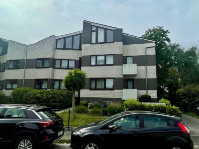 Highlight: 4,5-Zimmer-Wohnung mit großem Balkon & moderner Einbauküche in ruhiger Lage