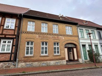 Sanierungsobjekt mit Zukunft – Perfekt für Handwerker oder Investoren