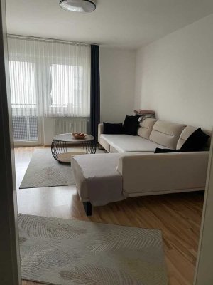 Schöne 4 Zimmer Wohnung in der Innenstadt, 90 qm mit kl.Balkon
