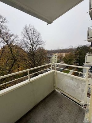 Moderne 3-Zimmer-Wohnung mit Einbauküche und zwei Balkonen – Urbanes Wohnen nahe Werksviertel