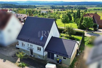 Modernisiertes Einfamilienhaus mit großem Garten in ruhiger Ortsrandlage in Starzach