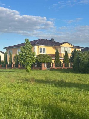 Wohnen mit Charakter: Großzügige Villa in Braunschweig