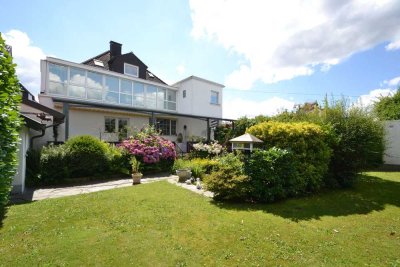 Exklusive Liegenschaft! Wfl. 208 qm, EBK, Whirlpool, Kamin, Sauna, Partyhaus, Winterga., Carport uvm