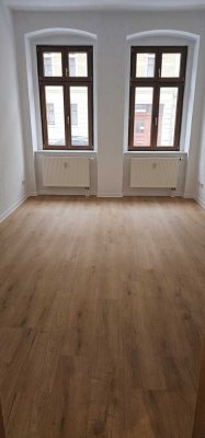 Ideal für Senioren: 3-Raumwohnung mit Dusche und Balkon