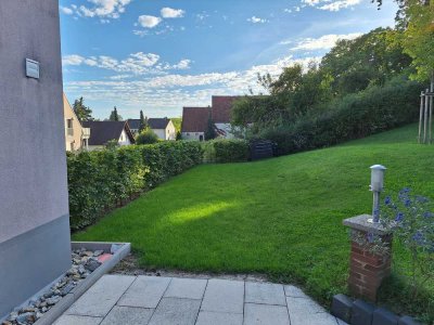 Gepflegte 4,5 Zimmer Wohnung mit Garten und Terrasse in Fürth/Vach