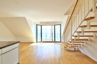 4-Zimmer-Dachgeschoss-Wohnung auf 2 Ebenen - Maisonette mit Balkon und Dachterrasse