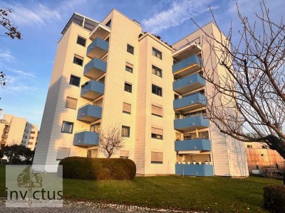 Rundum perfekt: Moderne 2-Zimmer-Wohnung mit Traumblick über Besigheim & Garage