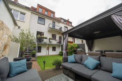 Mehrgenerationenhaus oder Kapitalanlage: 3-Parteienhaus in der Nähe vom beliebten Tabakquartier