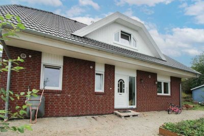 Familien-Eigenheim mit tollem Garten in Farschweiler