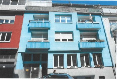 4 Zimmerwohnung mit 3 Balkonen in Pforzheim Weststadt