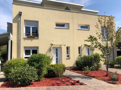Vielseitige Doppelhaushälfte in Mackenbach mit 6% Rendite