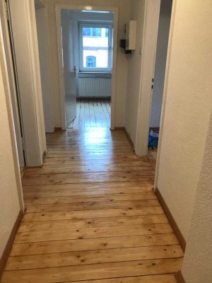 Freundliche 3-Zimmer-Dachgeschosswohnung am Auepark in Kassel