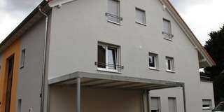 Vermiete 4 Zimmer DG Wohnung