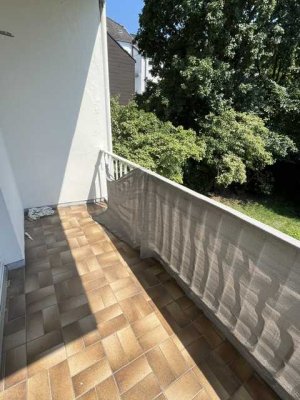 Lichtdurchflutete Traumwohnung in Krefeld-Uerdingen