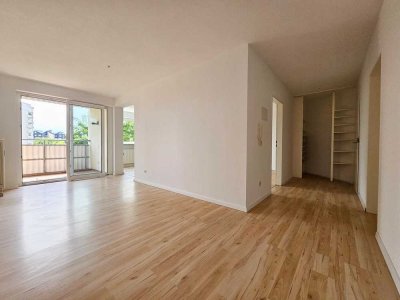 Komplett modernisierte 3,5-Zimmer-Wohnung mit Südbalkon