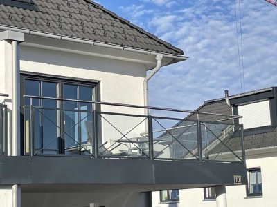 2-Zimmer-Wohnung mit Luxus-EBK und Süd-Balkon in bevorzugter Lage in Traunstein