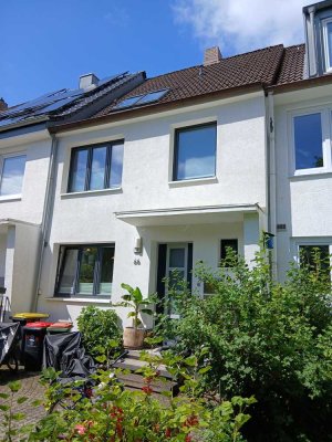 Zuhause mit viel Platz in Groß Flottbek im Wolsteinkamp