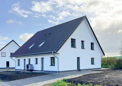 Neubau Doppelhaushälfte in Timmaspe - Erstbezug!