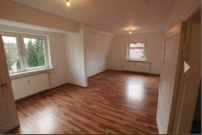 Charmante 3-Zimmer-Wohnung in Bahnhofsnähe